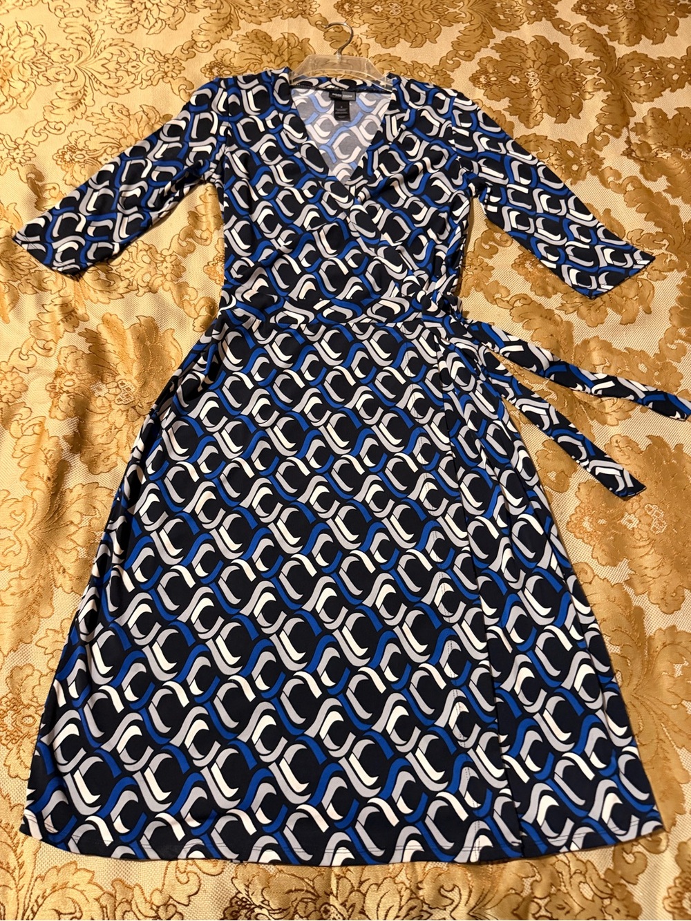 Bisou Bisou Knit Wrap Dress, Black Blue White, Long Sleeve, Tie at Waist, Sz 4 - Picture 13 of 16